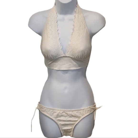 Arizona Jeans Company Eyelette Halter Bikini - Picture 1 of 8